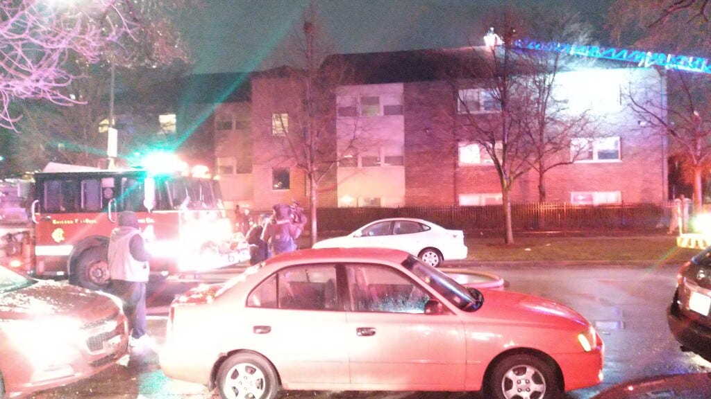 3 children left home alone seriously hurt in apartment fire in Washington Park