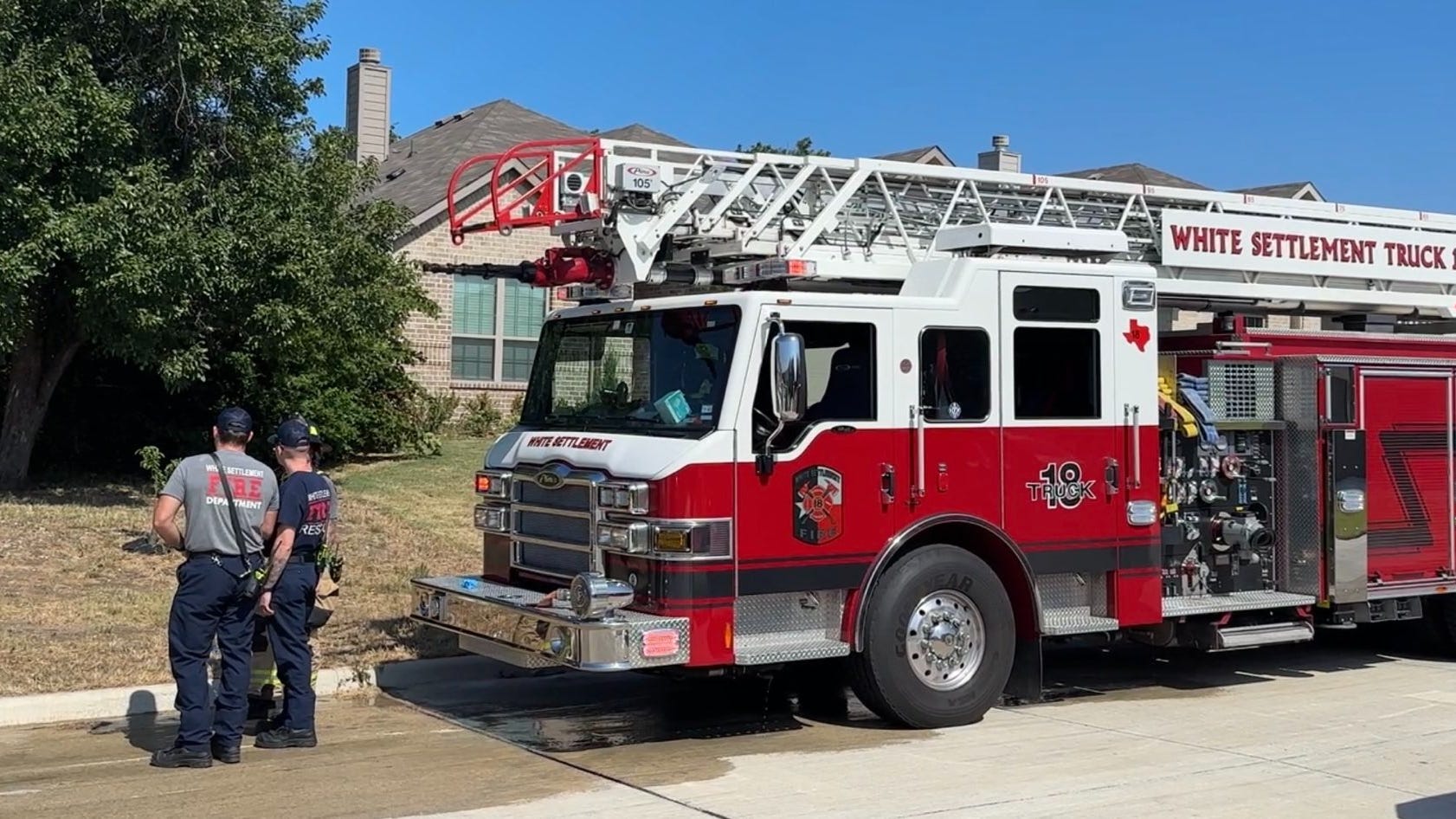 White Settlement police investigate death of beekeeper after fire breaks out