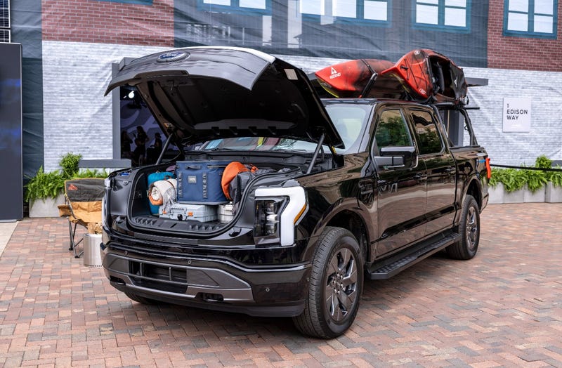 Ford F-150 lightning electric pickup truck
