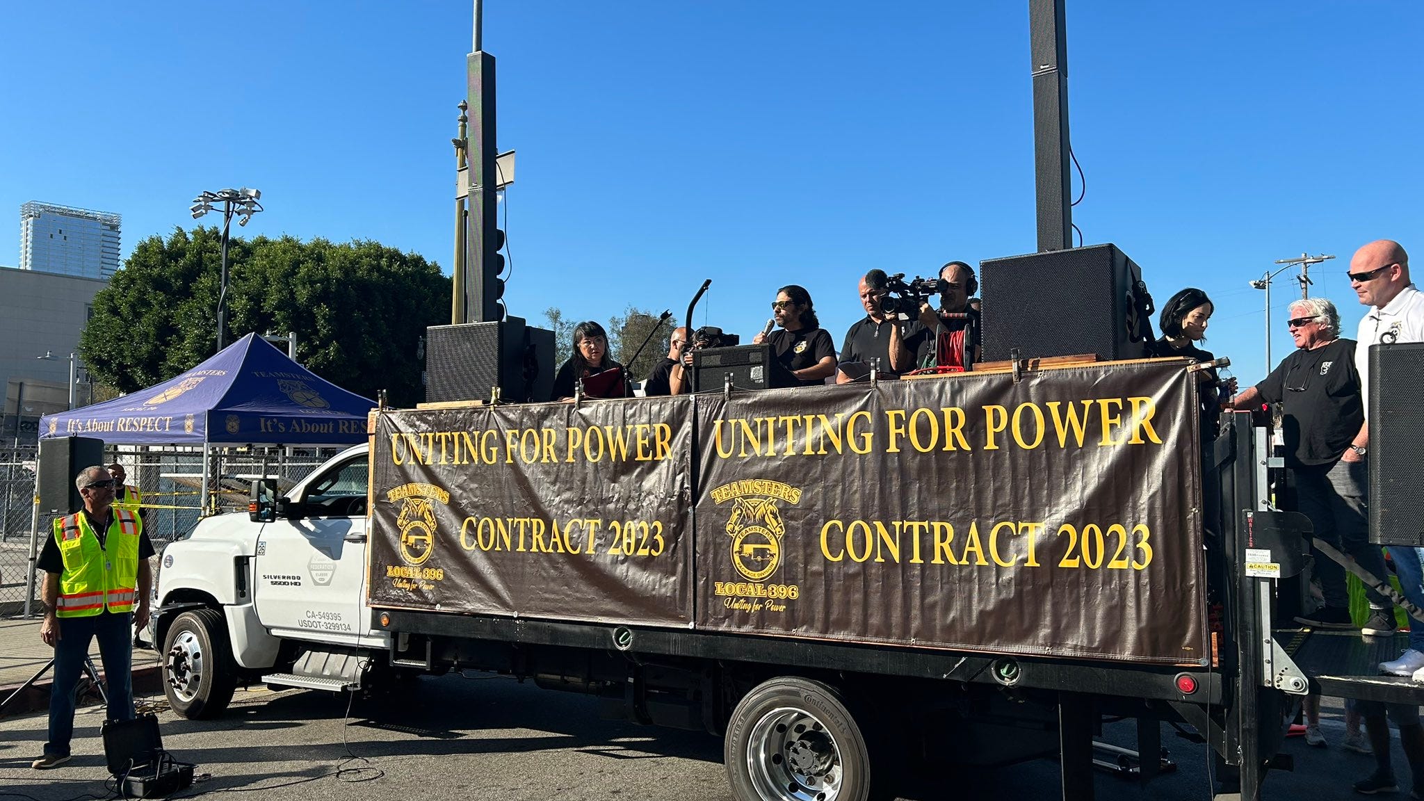 ‘Unconscionable and immoral’: L.A. Teamsters, UPS workers blast profits at rally