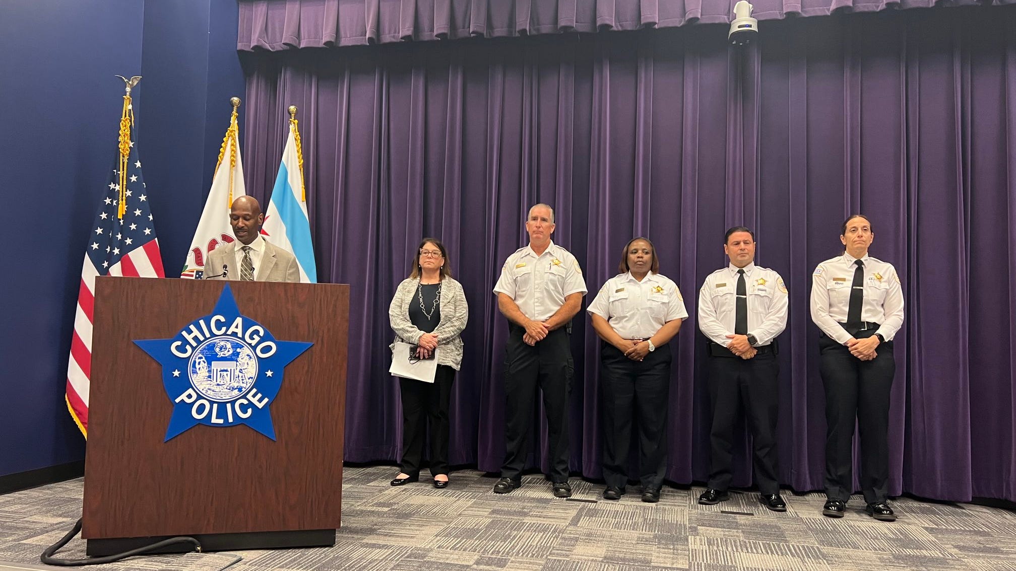 About 40 teens arrested after CPD says South Loop crowd got 'out of hand': 'We had no choice'