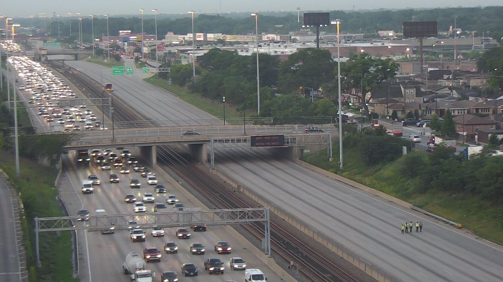 Dan Ryan shooting investigation wreaks havoc on morning commute