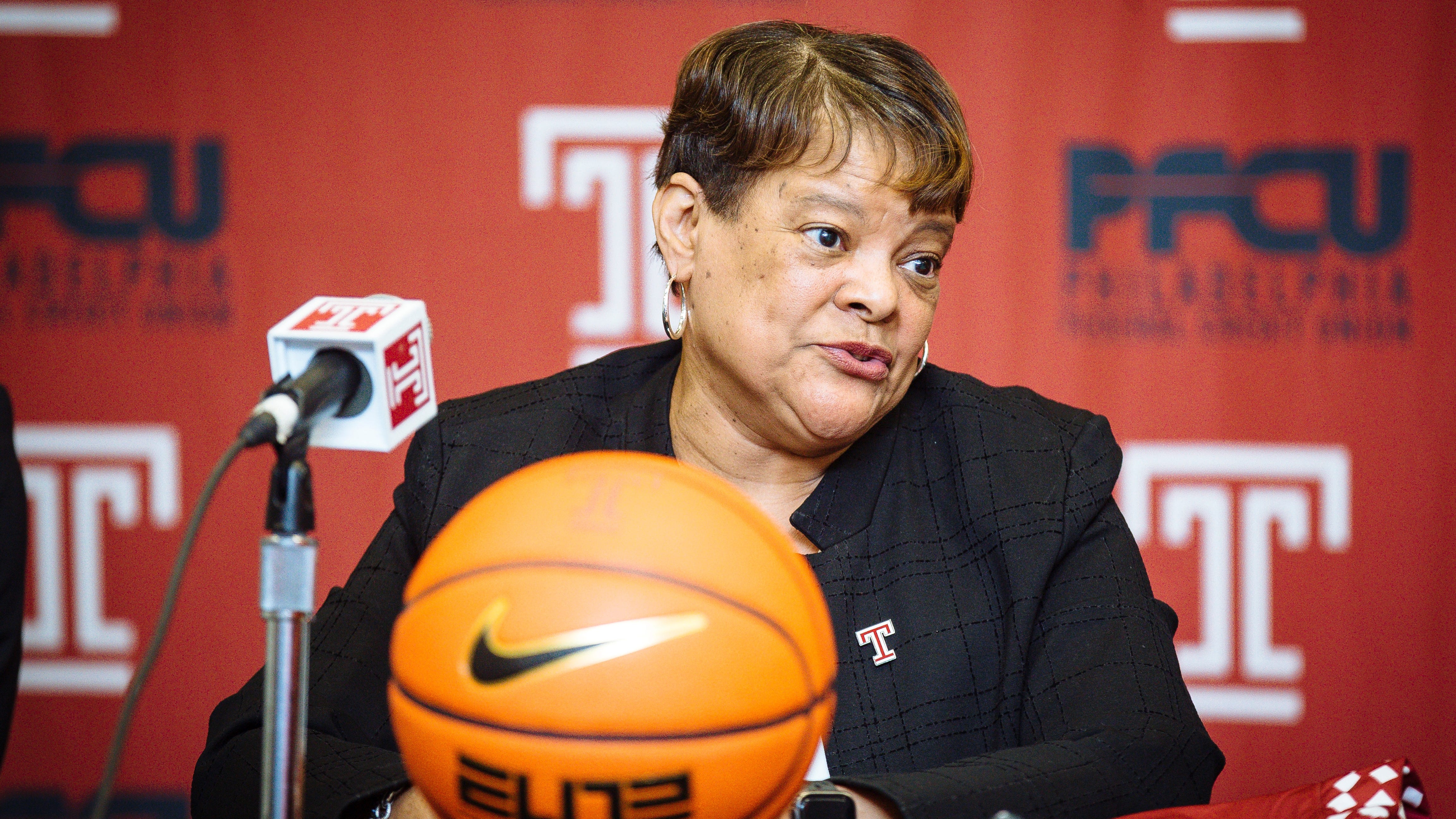 The CEO coach: Temple’s Diane Richardson uses business lessons to win at hoops