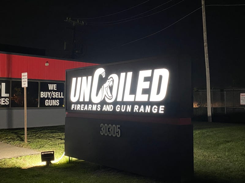 Thieves who attempted to rob a Livonia gun shop overnight are on the run Wednesday morning after they failed to gain entry,