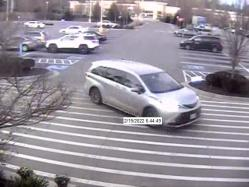 Suspect vehicle in cell phone thefts.
