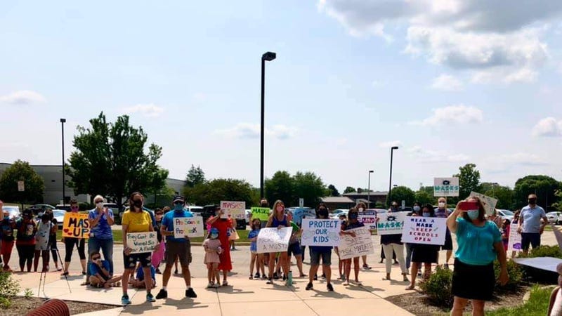 Group of parents hopes Aurora school board will make masks mandatory