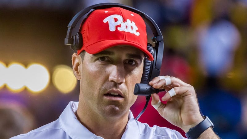 LB coach Rob Harley