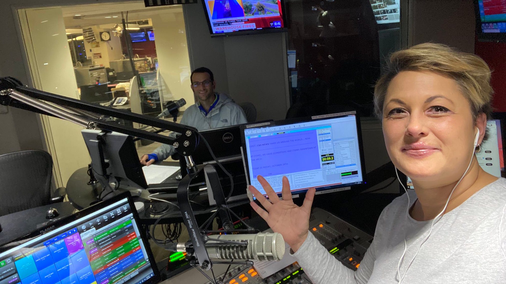 KMOX anchor Debbie Monterrey wins St. Louis Press Club honor