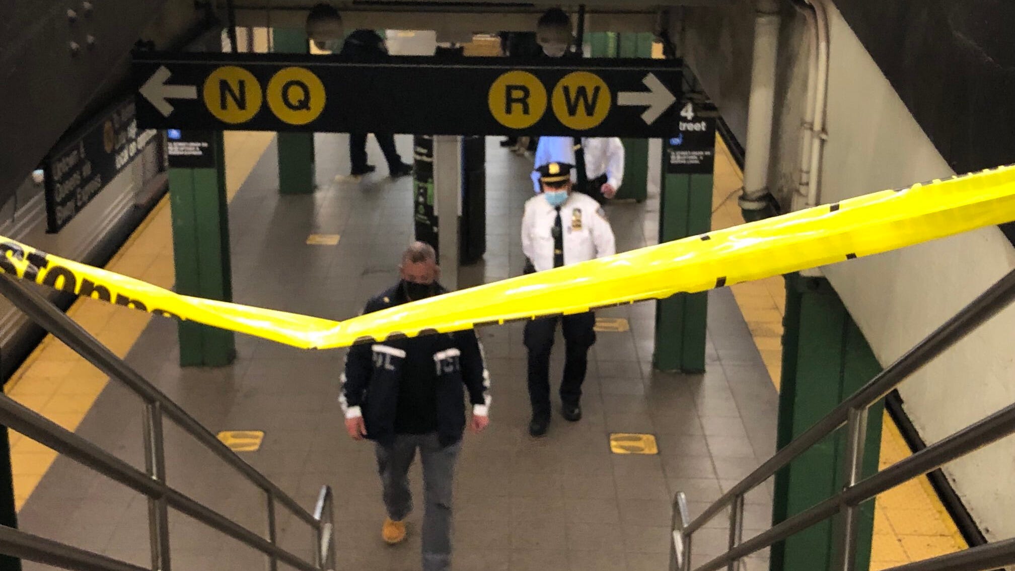 Man shot in leg at Union Square station, suspect sought: NYPD