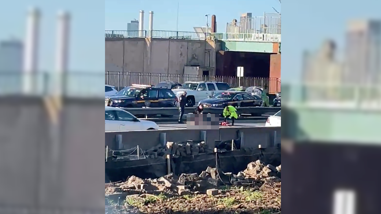 Man, 36, killed in FDR Drive motorcycle crash
