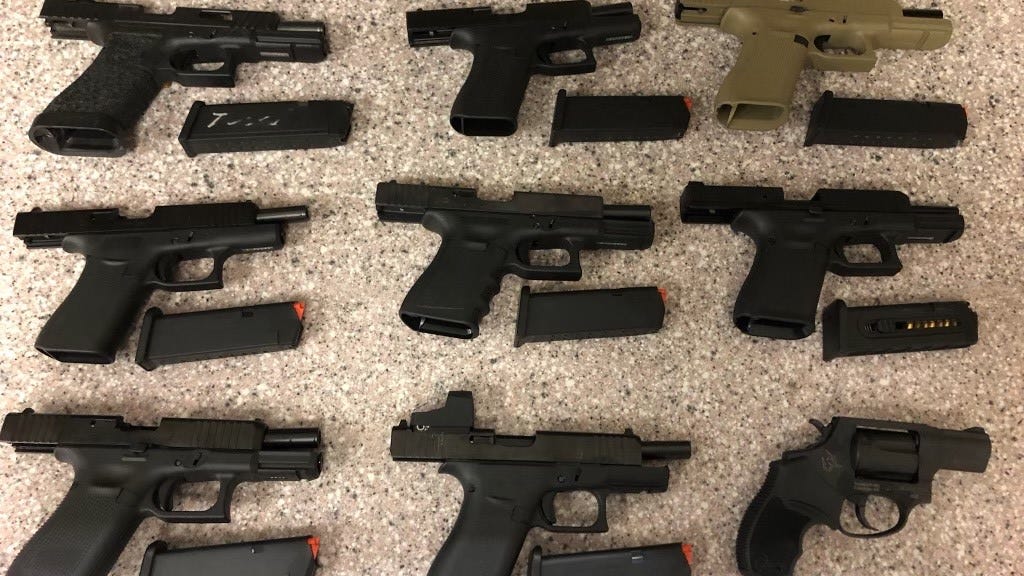 Georgia man caught smuggling 25 guns, cocaine into NYC: prosecutors