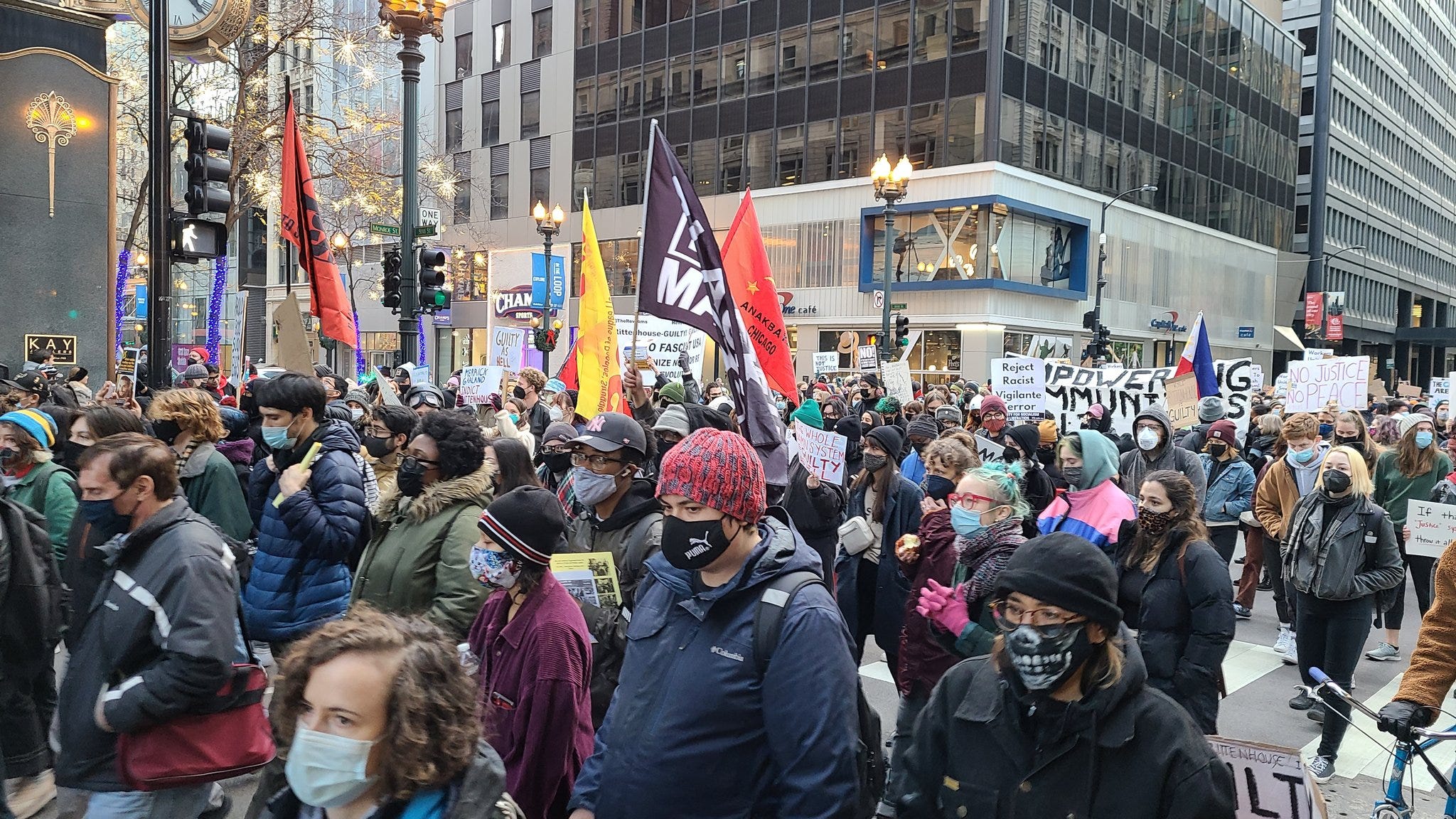 Hundreds march in Chicago opposing the acquittal of Kyle Rittenhouse