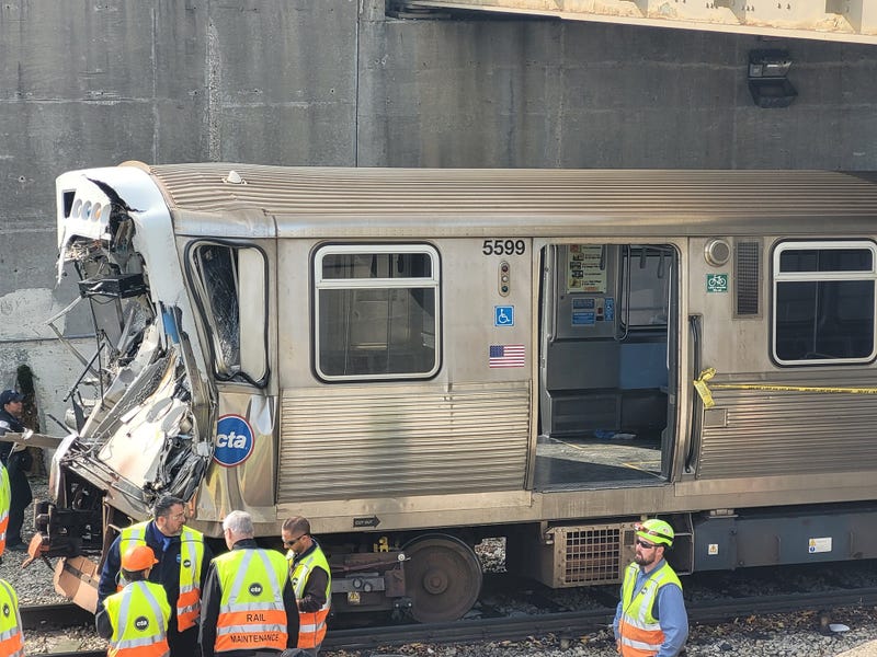 A CTA Yellow Train after a crash