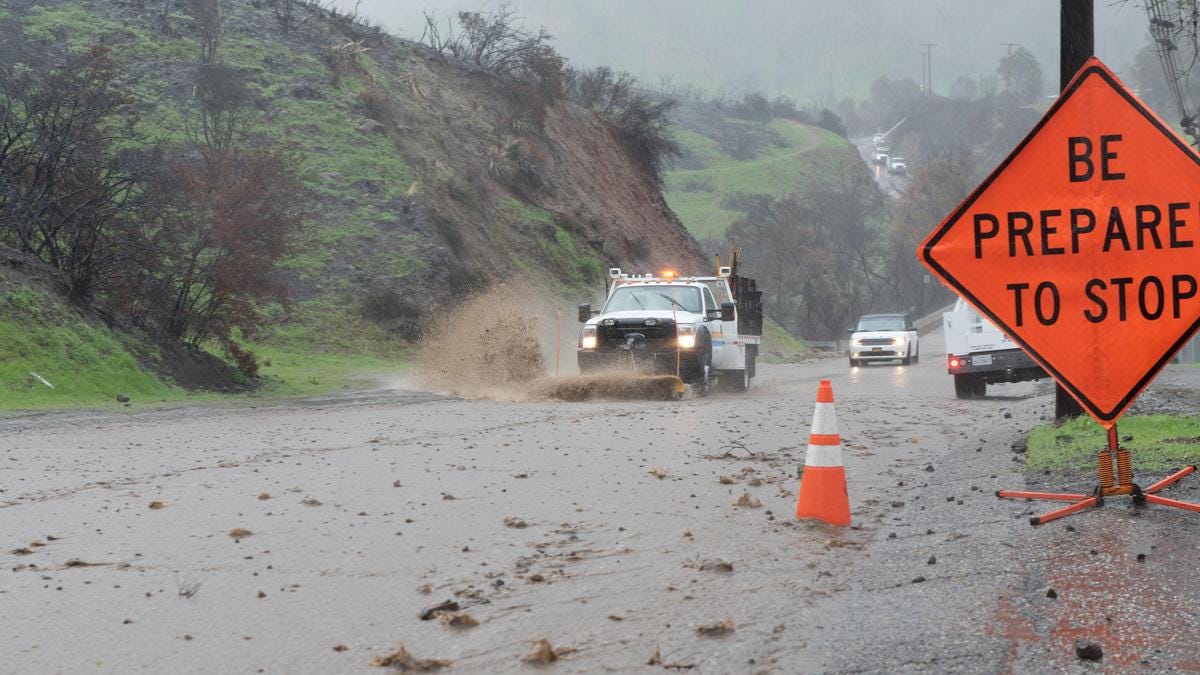 Rain inundates Southland, causing floods,  mudslides, road closures