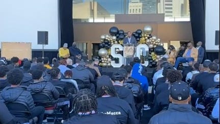Dallas to host parade to celebrate South Oak Cliff High School's football championship