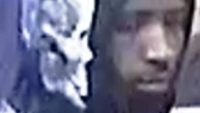 VIDEO: Man shot in abdomen during dispute at Brooklyn fried chicken joint; gunman at large
