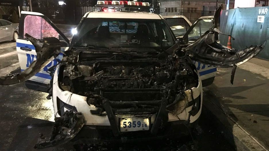 PHOTO: Officers find NYPD vehicle 'engulfed in flames' in Bronx arson