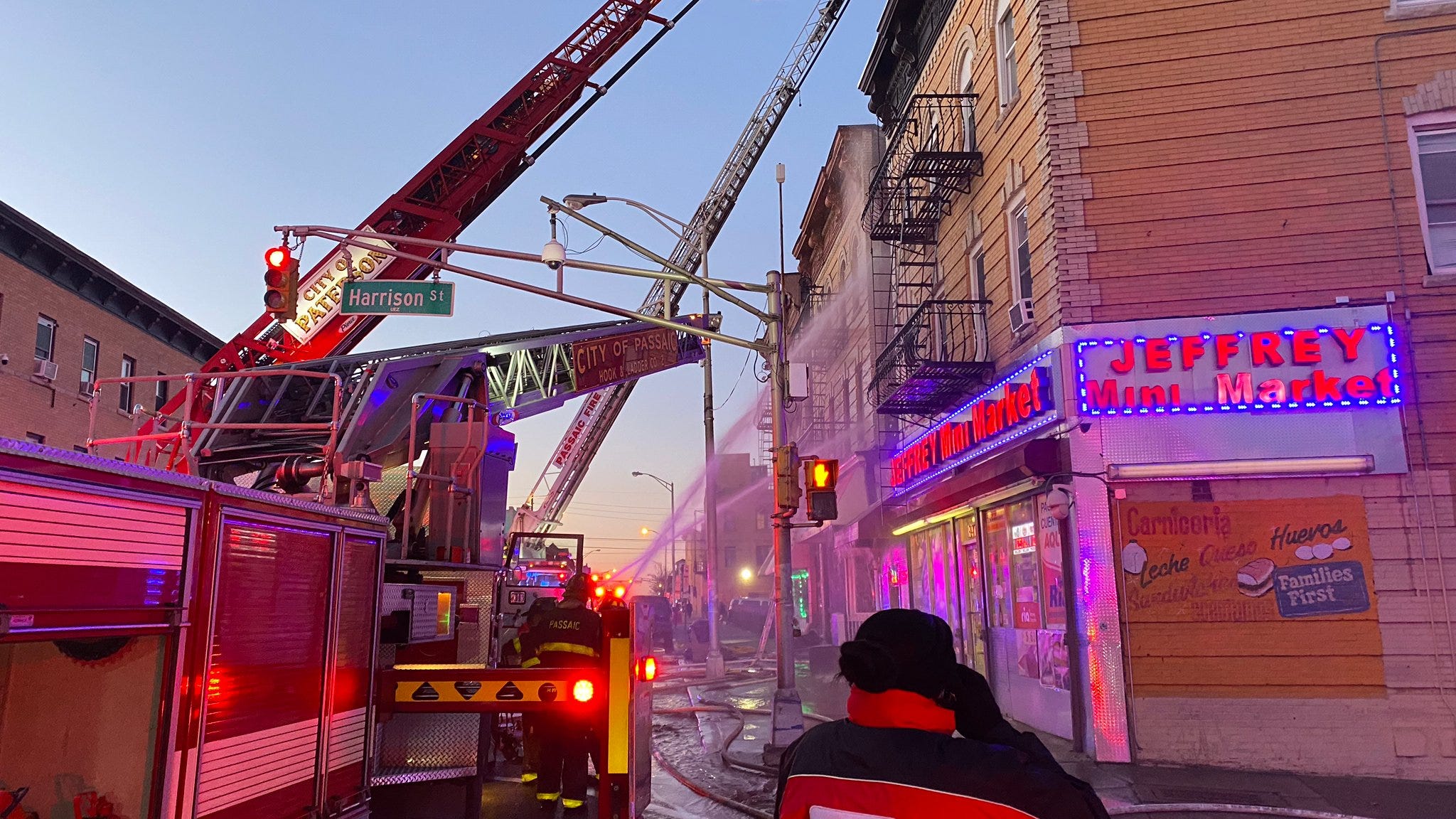 3 adults, 2 children hospitalized after fire in NJ apartment building