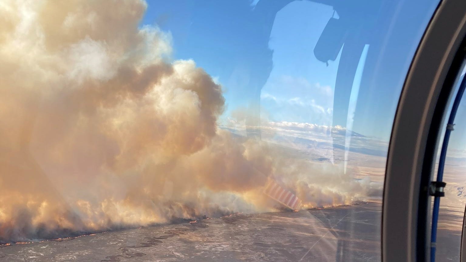 Airport Fire rages in Eastern Sierra, evacuations lifted