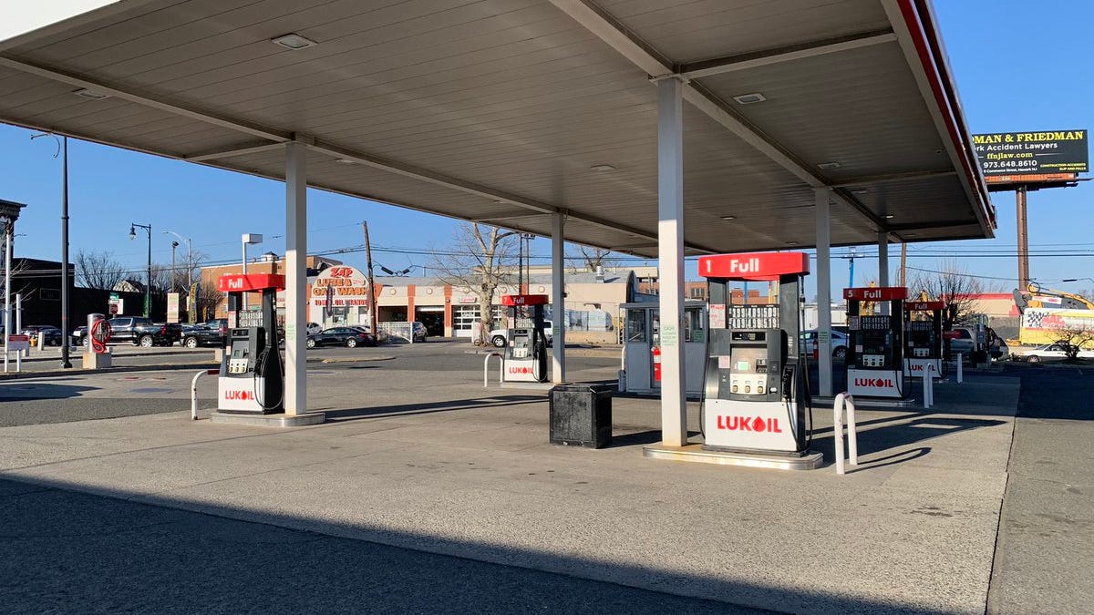 Newark city council votes to suspend Lukoil gas stations licenses in solidarity with Ukraine