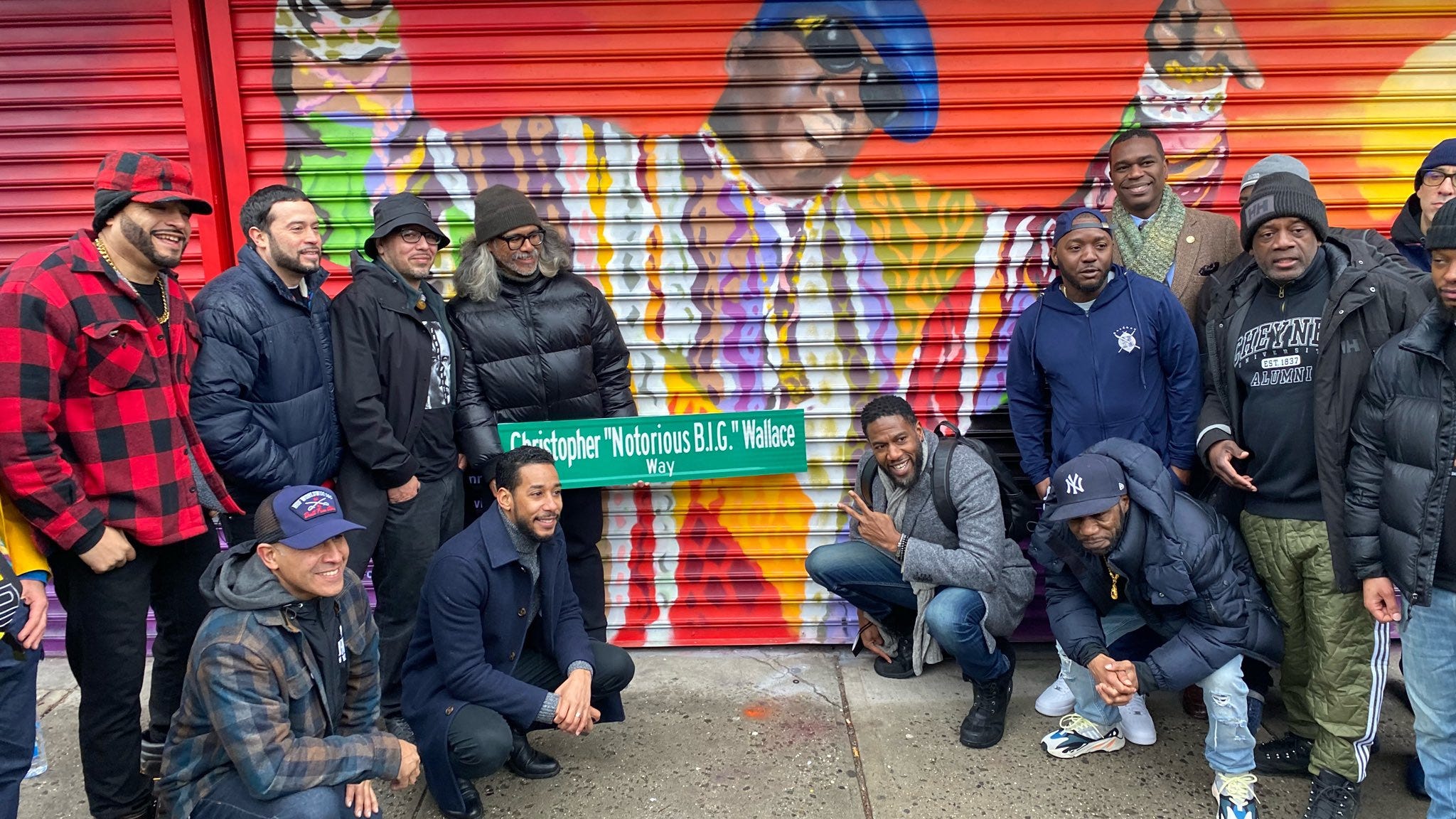PHOTO: Biggie Smalls mural in Brooklyn unveiled on 25th anniversary of rapper's death