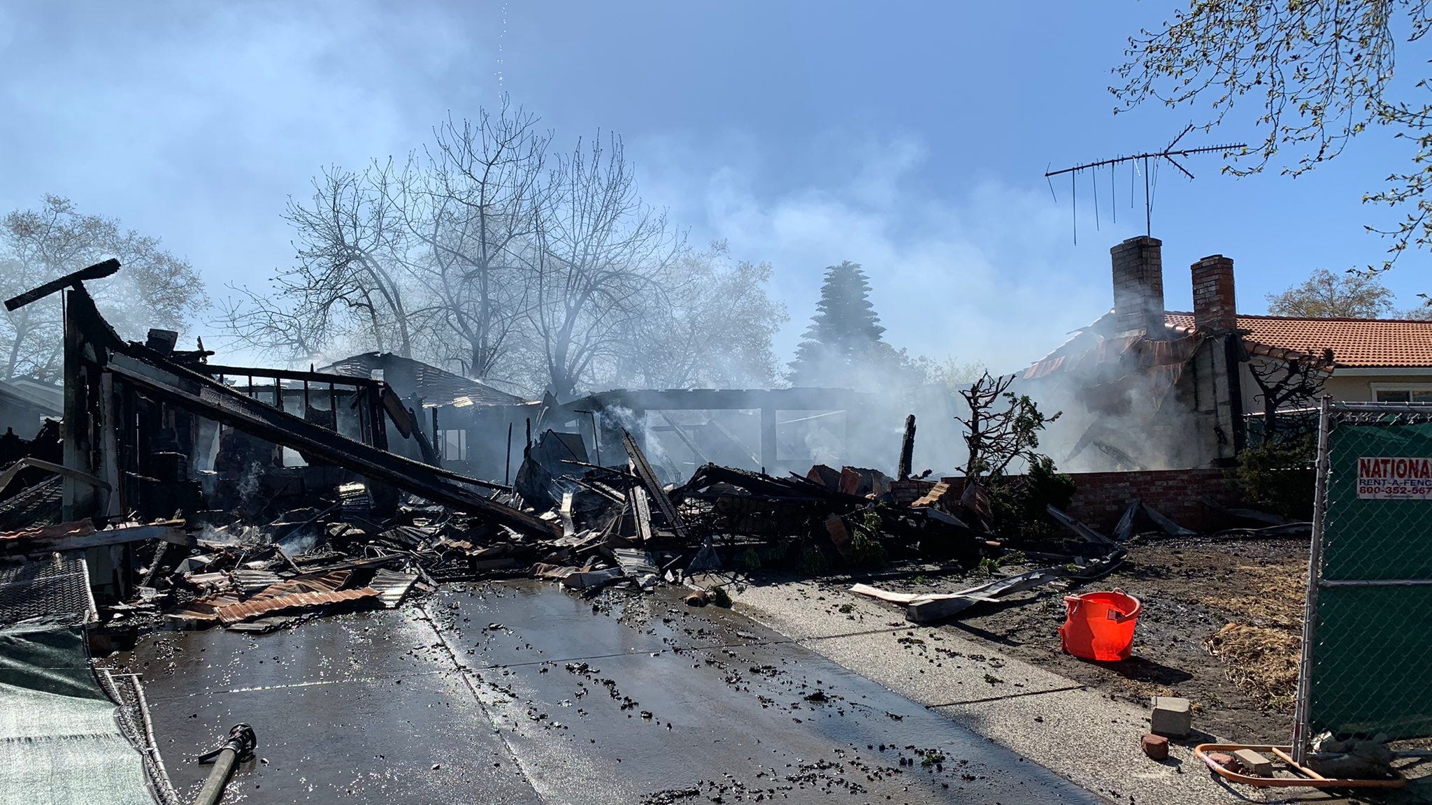 1 person dead in 3-alarm fire that destroyed San Jose home