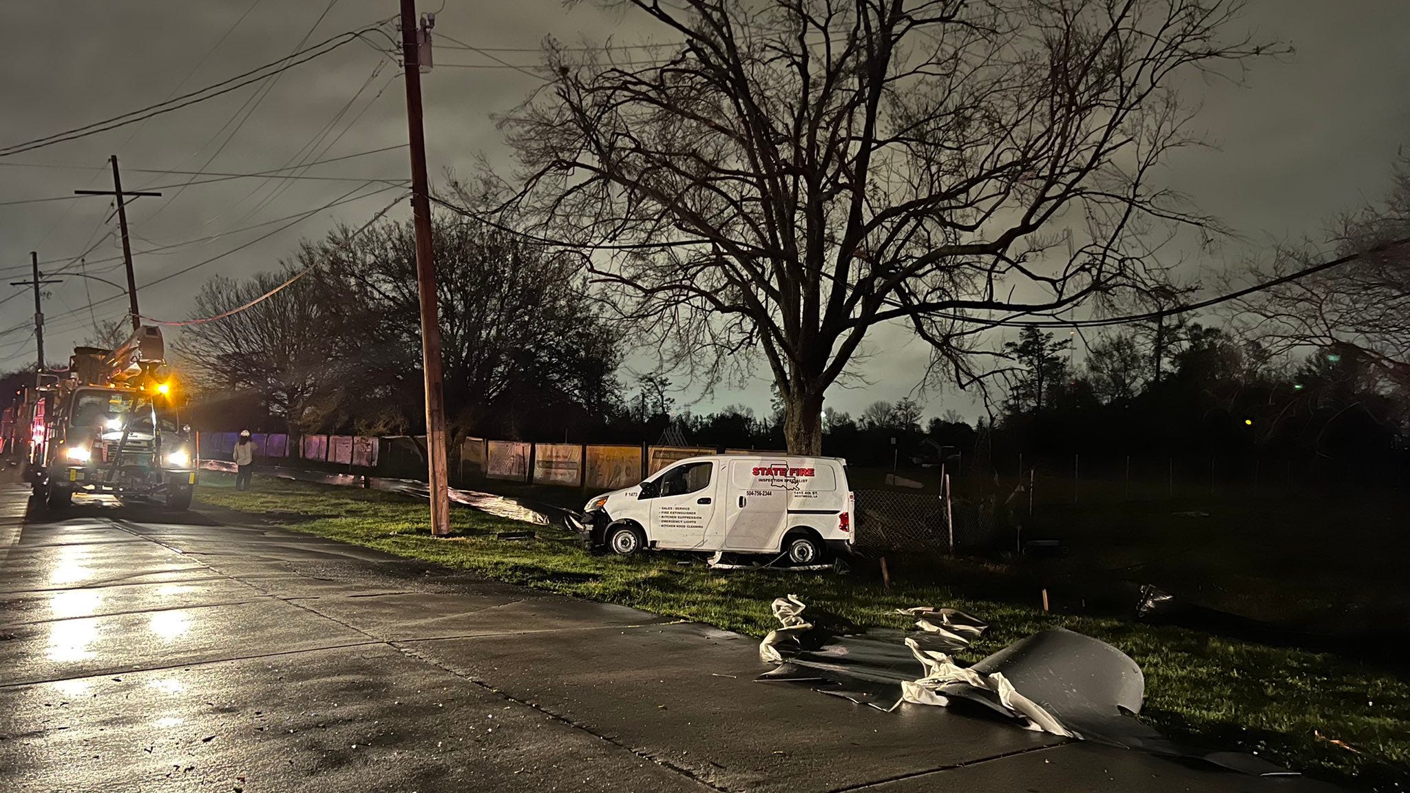 Tornado cuts swath of destruction through Gretna - SEE PHOTOS