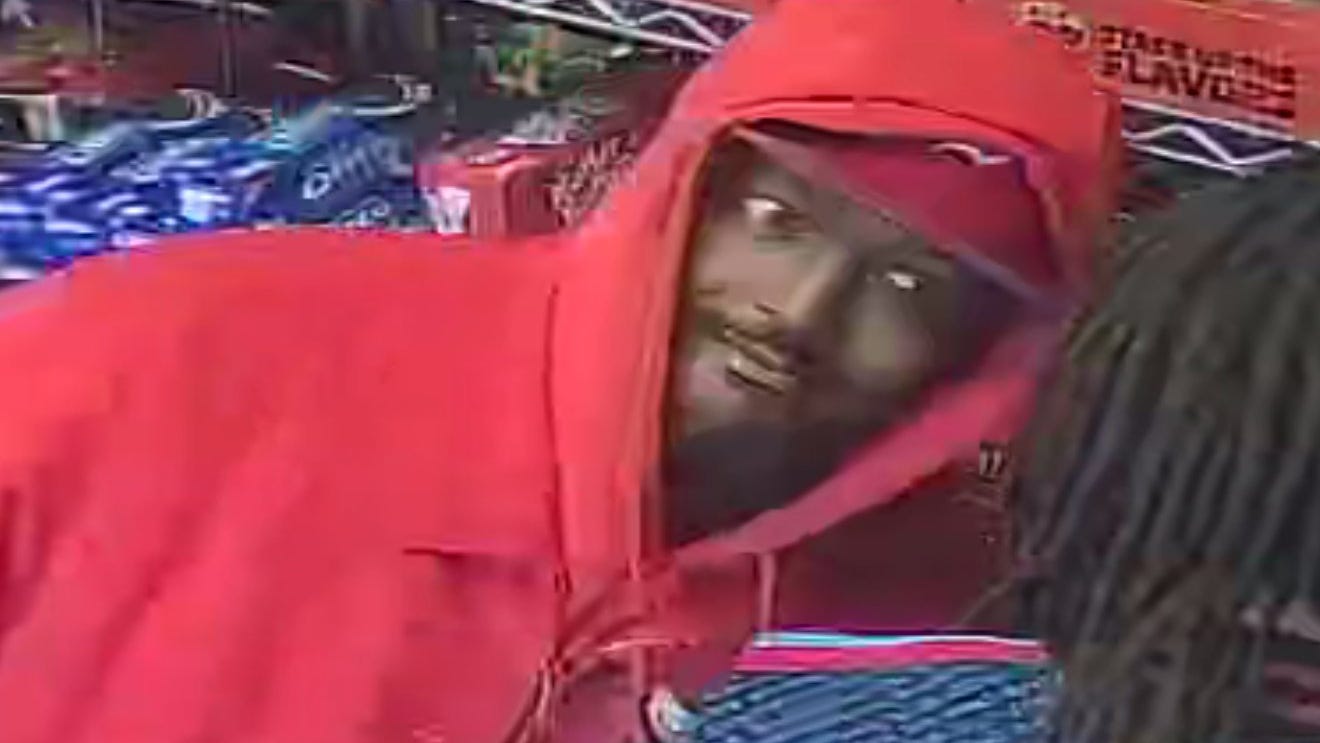 Alleged wallet-snatcher sought by police after he stole from Detroit churchgoer