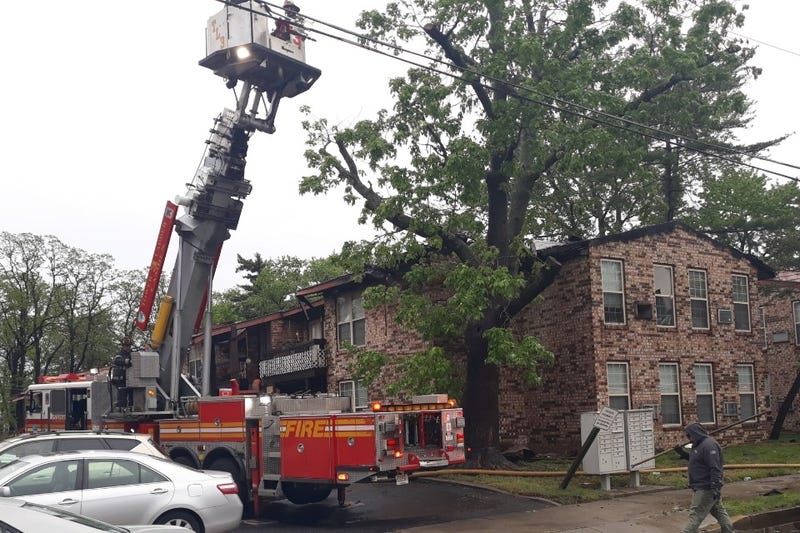 Fire at New Jersey apartment complex