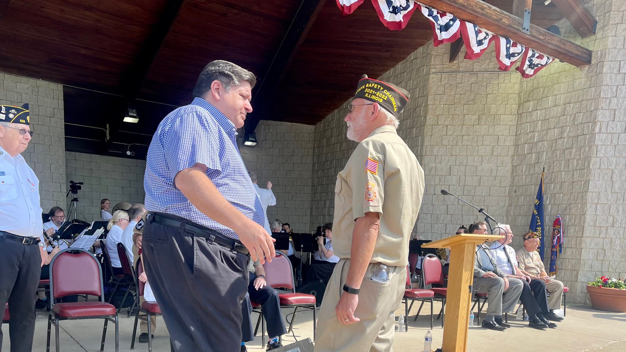 Governor Pritzker takes part in Mount Prospect's Memorial Day ceremony