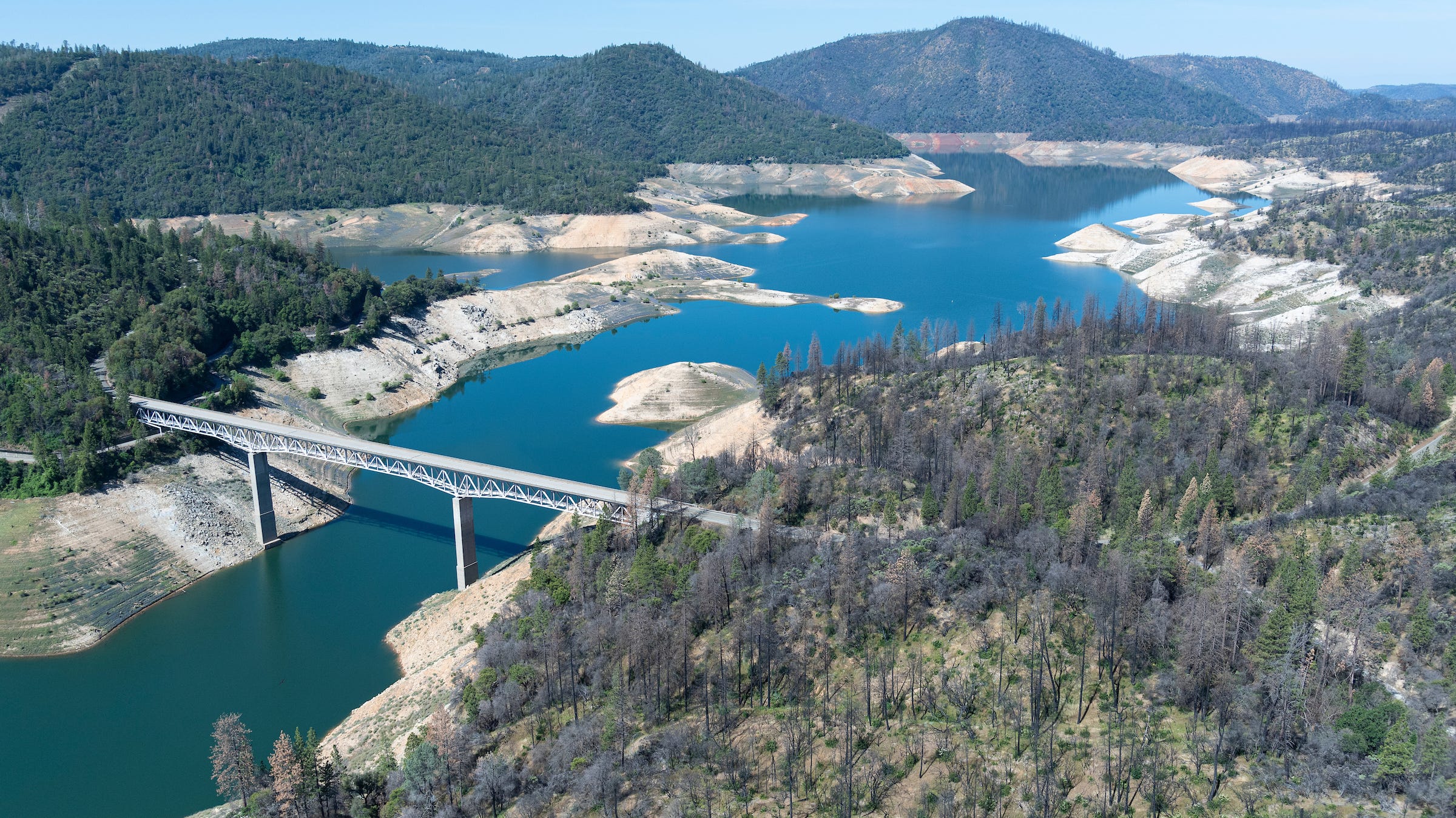 California's Lake Oroville reaches peak water level at just over half full
