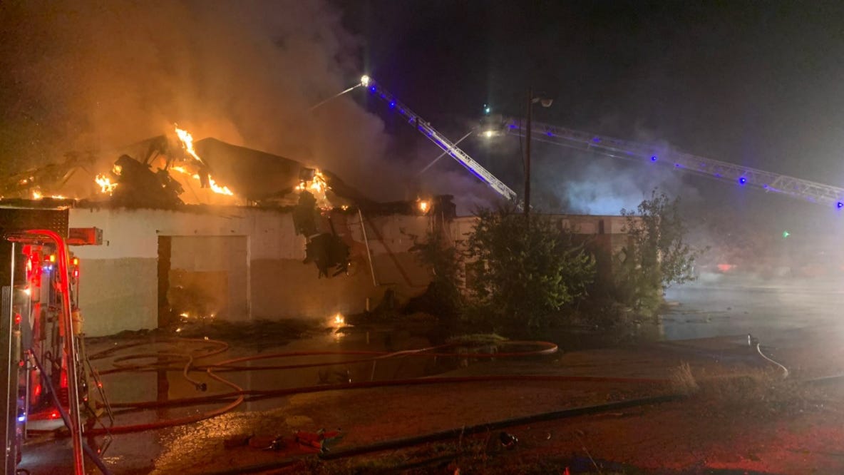 Fort Worth fire destroys warehouse northwest of downtown