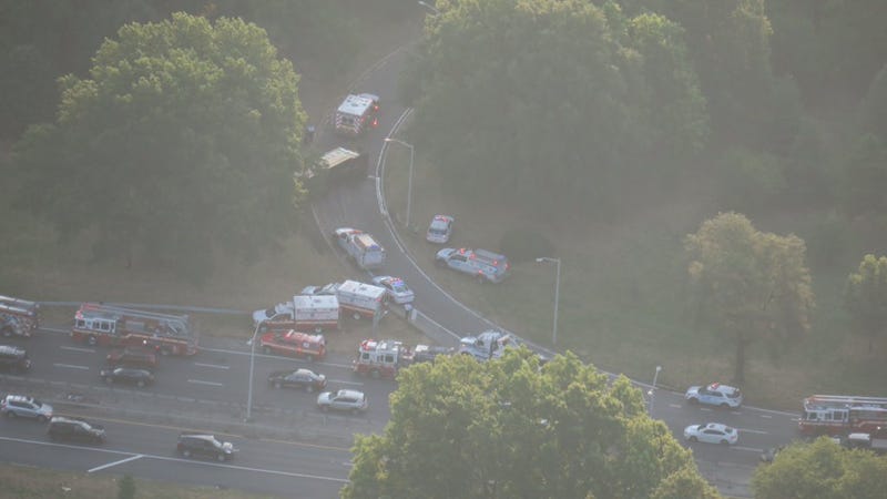 The crash backed up traffic on the northbound Hutchinson River Parkway throughout the morning