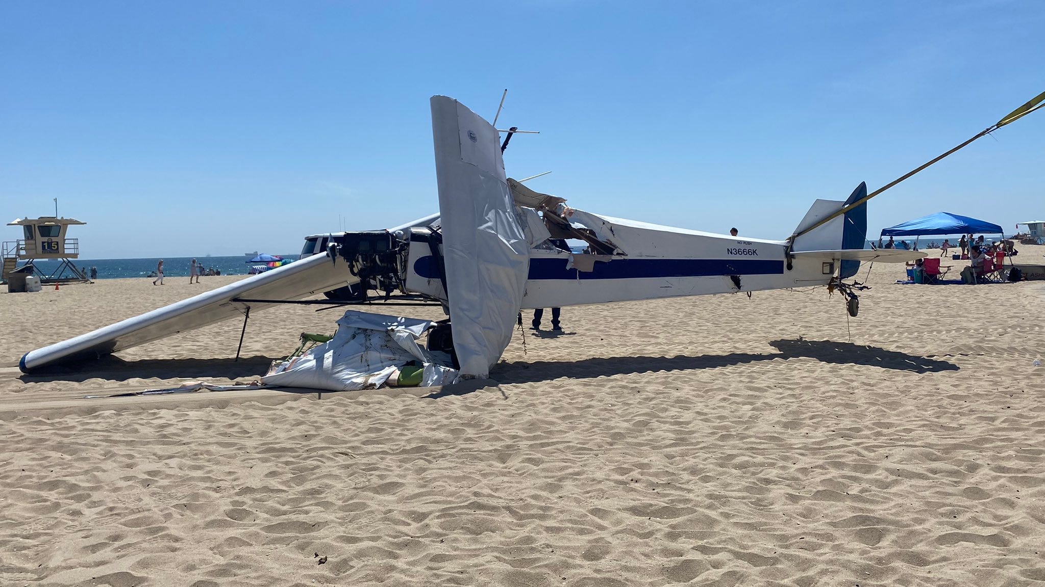 Plane crashes in ocean off Huntington Beach; pilot rescued