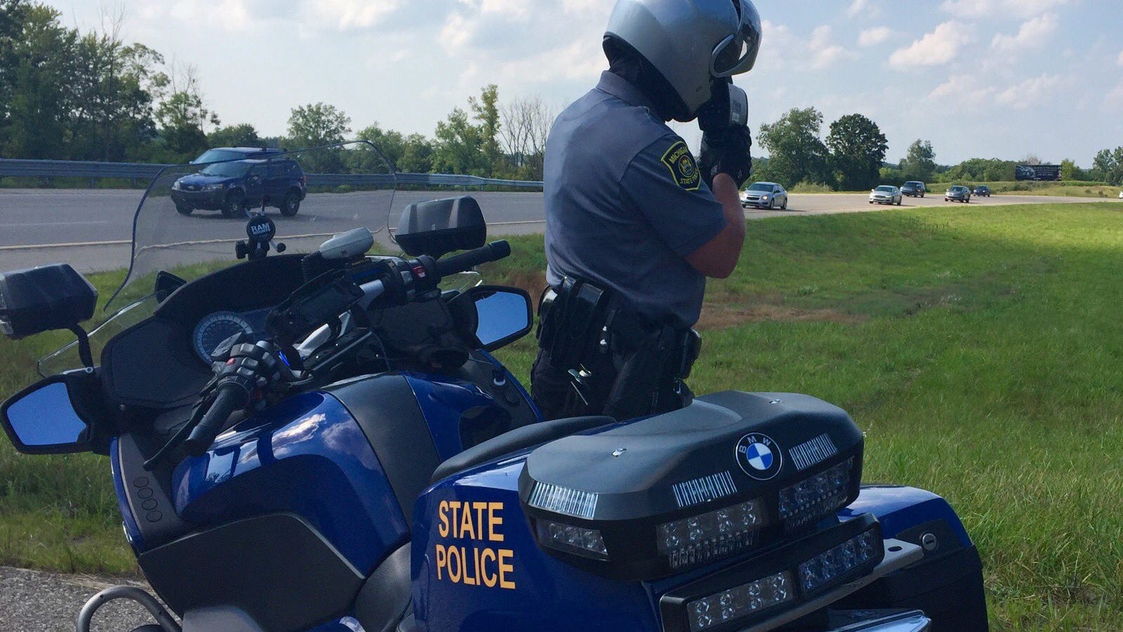 'Not cutting too many breaks': MSP out to enforce 55 mph speed limit on Southfield Freeway