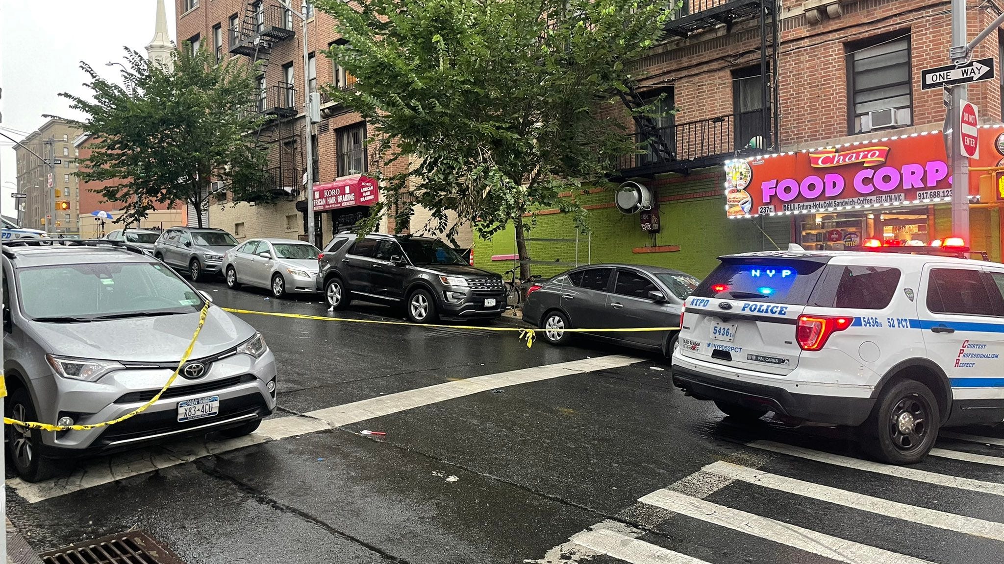Boy, 14, found fatally shot in Bronx lobby