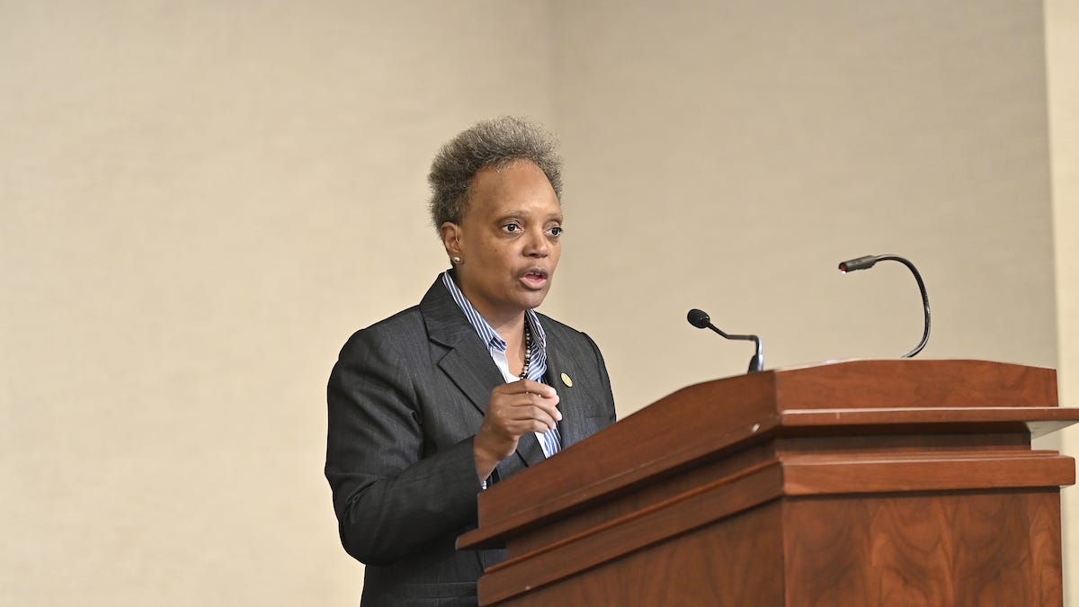 'Be bold with me:' Mayor Lightfoot delivers 2023 Chicago budget address to city council