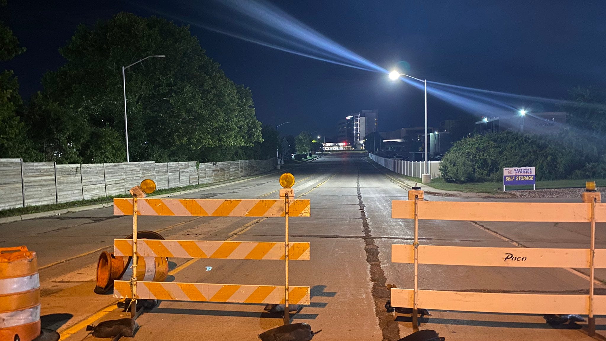 Pontiac bridge in dangerous, ailing condition closed to all traffic for critical repairs