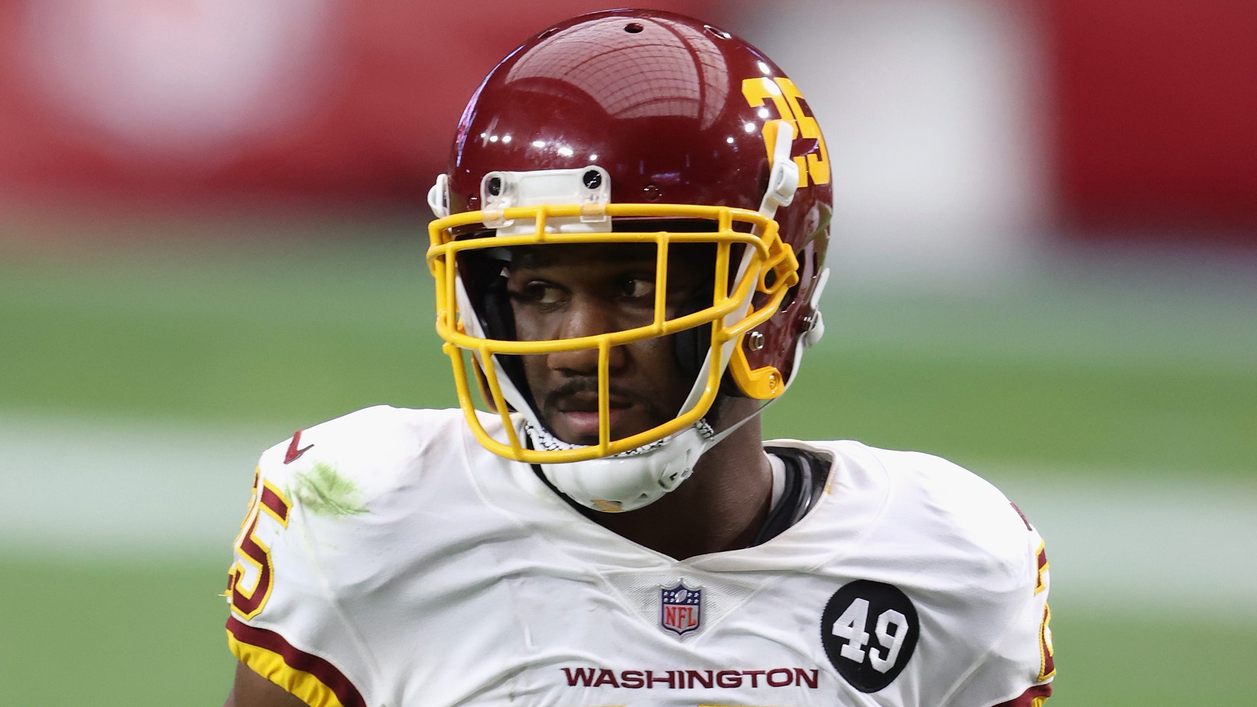 Fabian Moreau agrees to one-year deal with Falcons