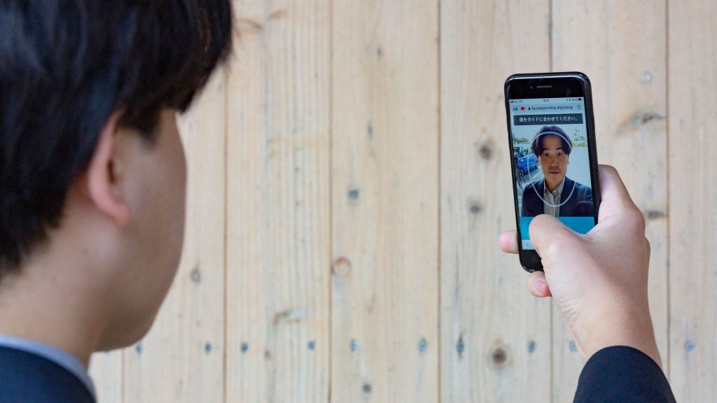 IRS to make taxpayers use facial recognition software this summer