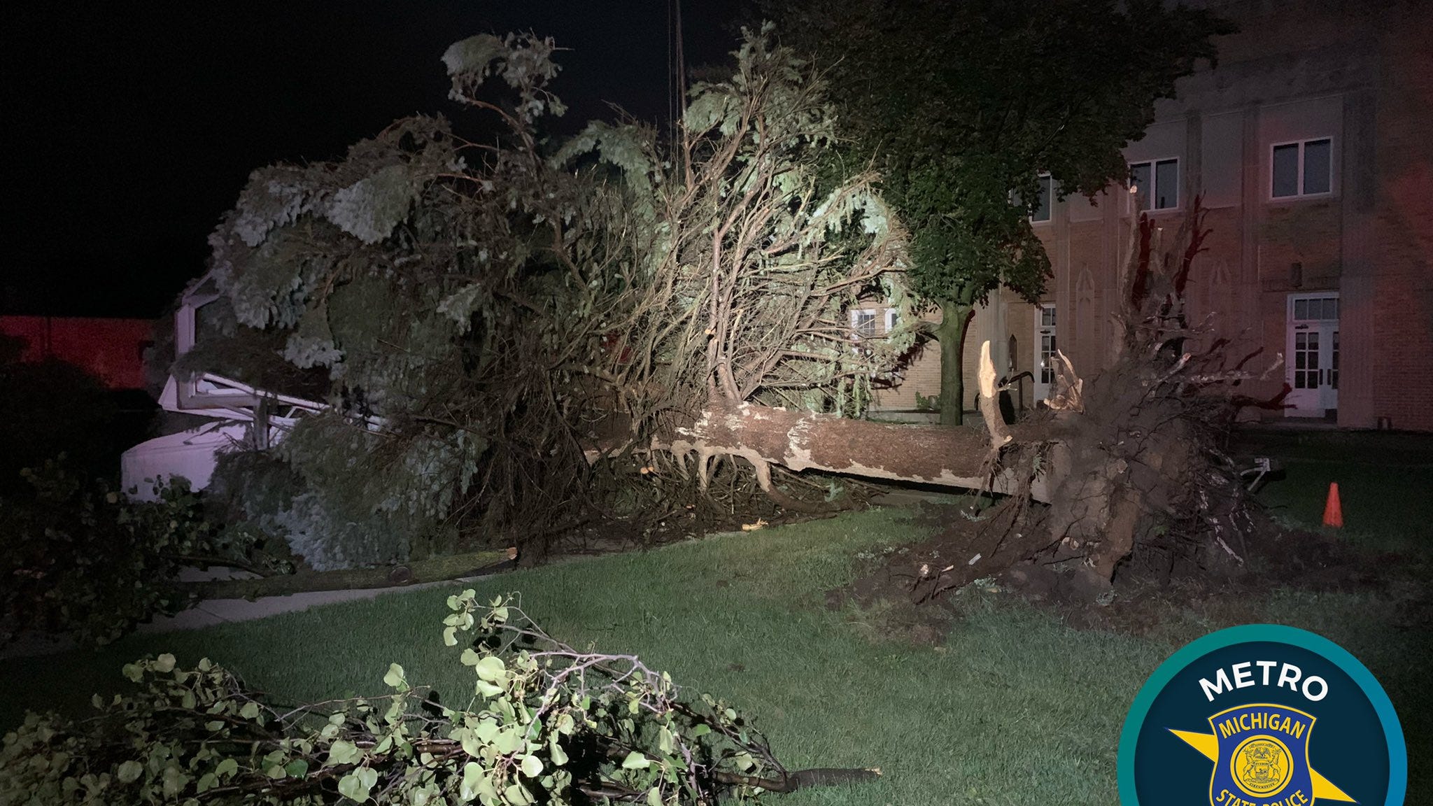 Did a tornado hit northern Macomb County? Experts say a 'Gustnado' more likely