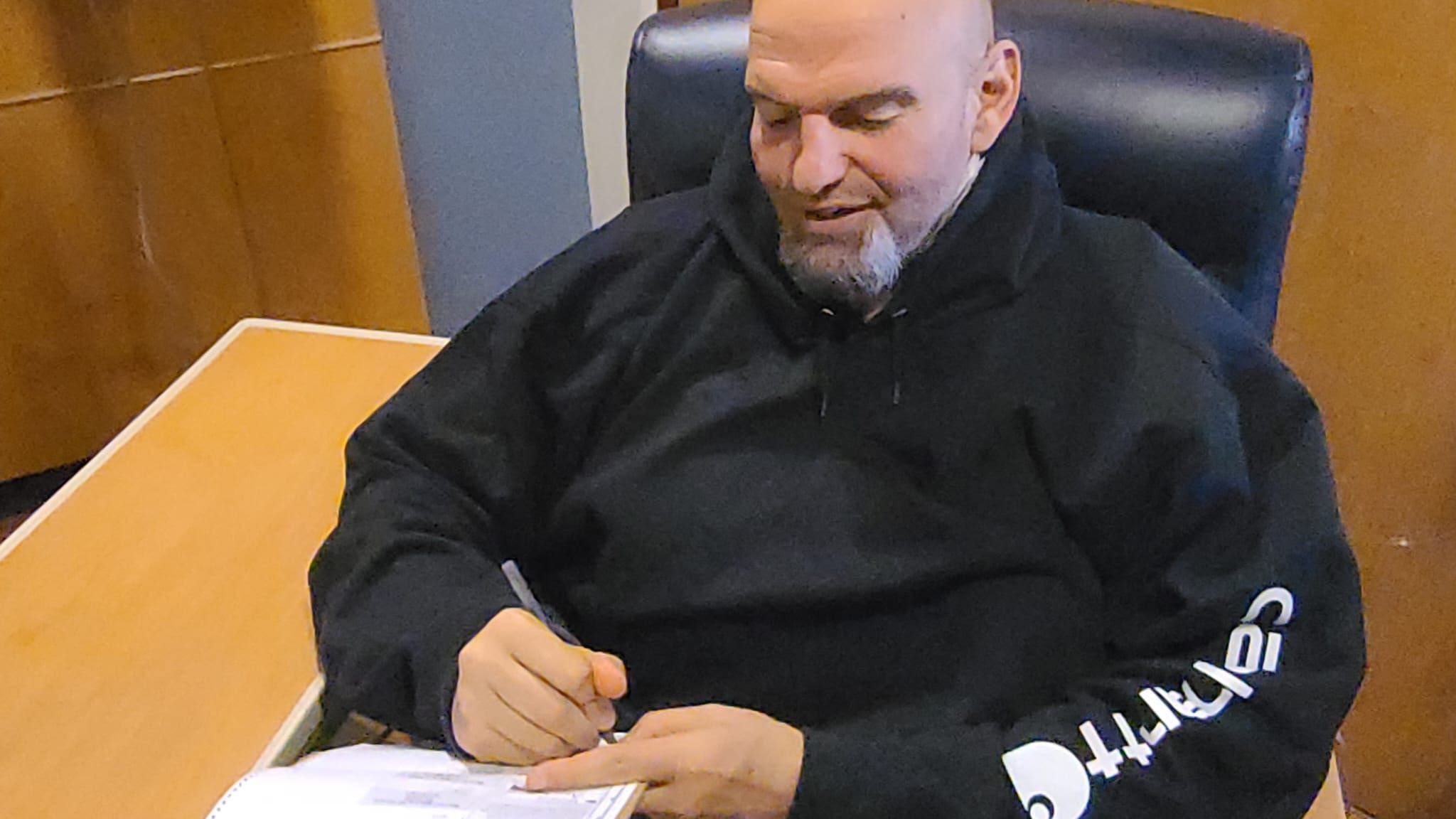 John Fetterman, Pennsylvania's Democratic U.S. Senate nominee, reveals he has cardiomyopathy