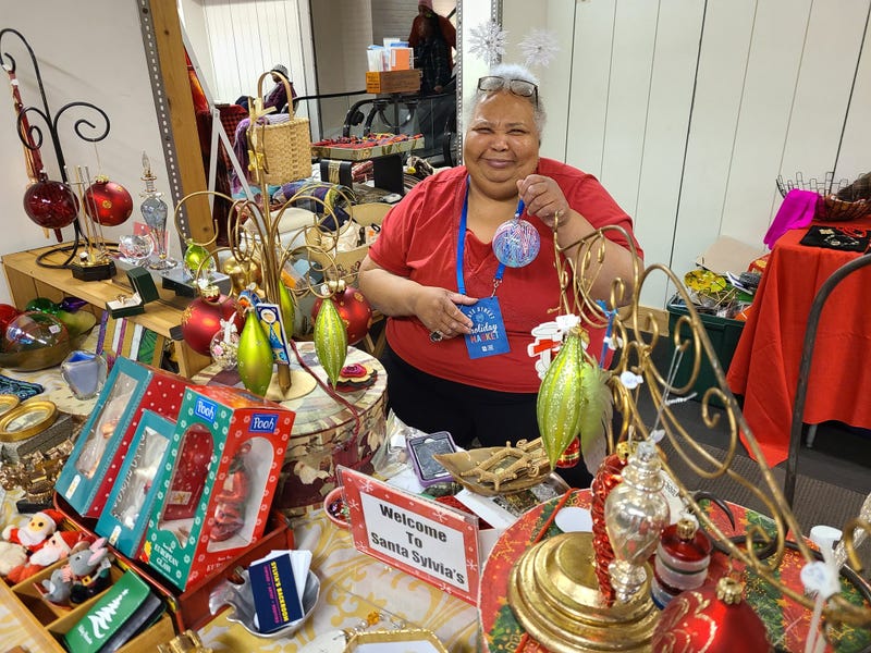 State Street Holiday Market