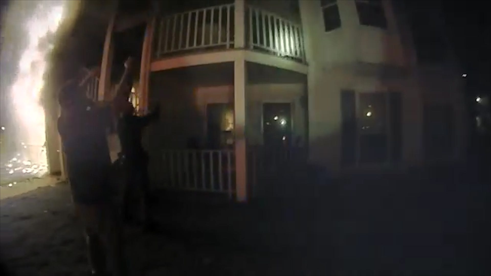 Cops Scale Burning Building to Save Two Children and their Grandparents