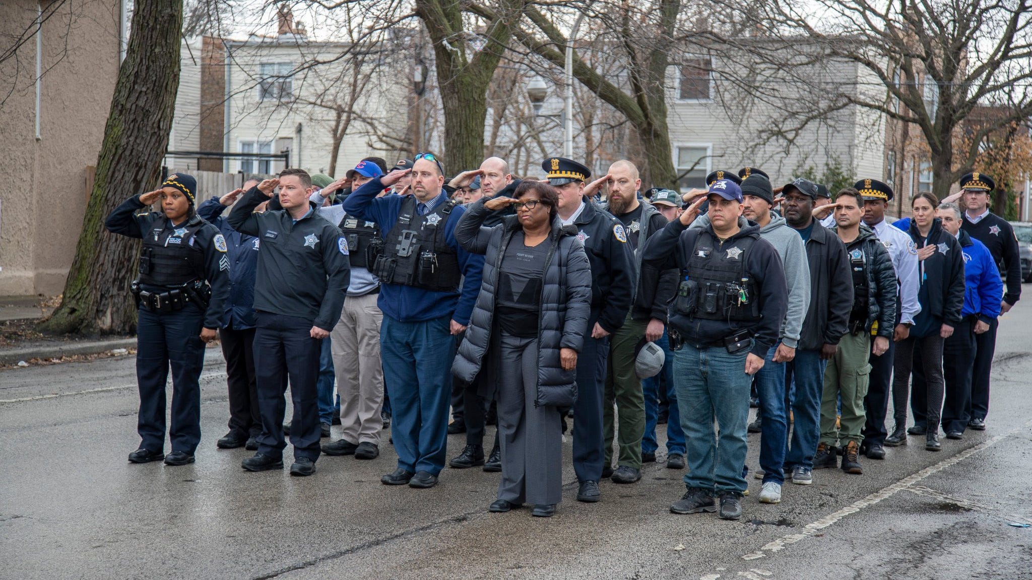 Fallen Chicago police officer remembered by community 11 years after his death
