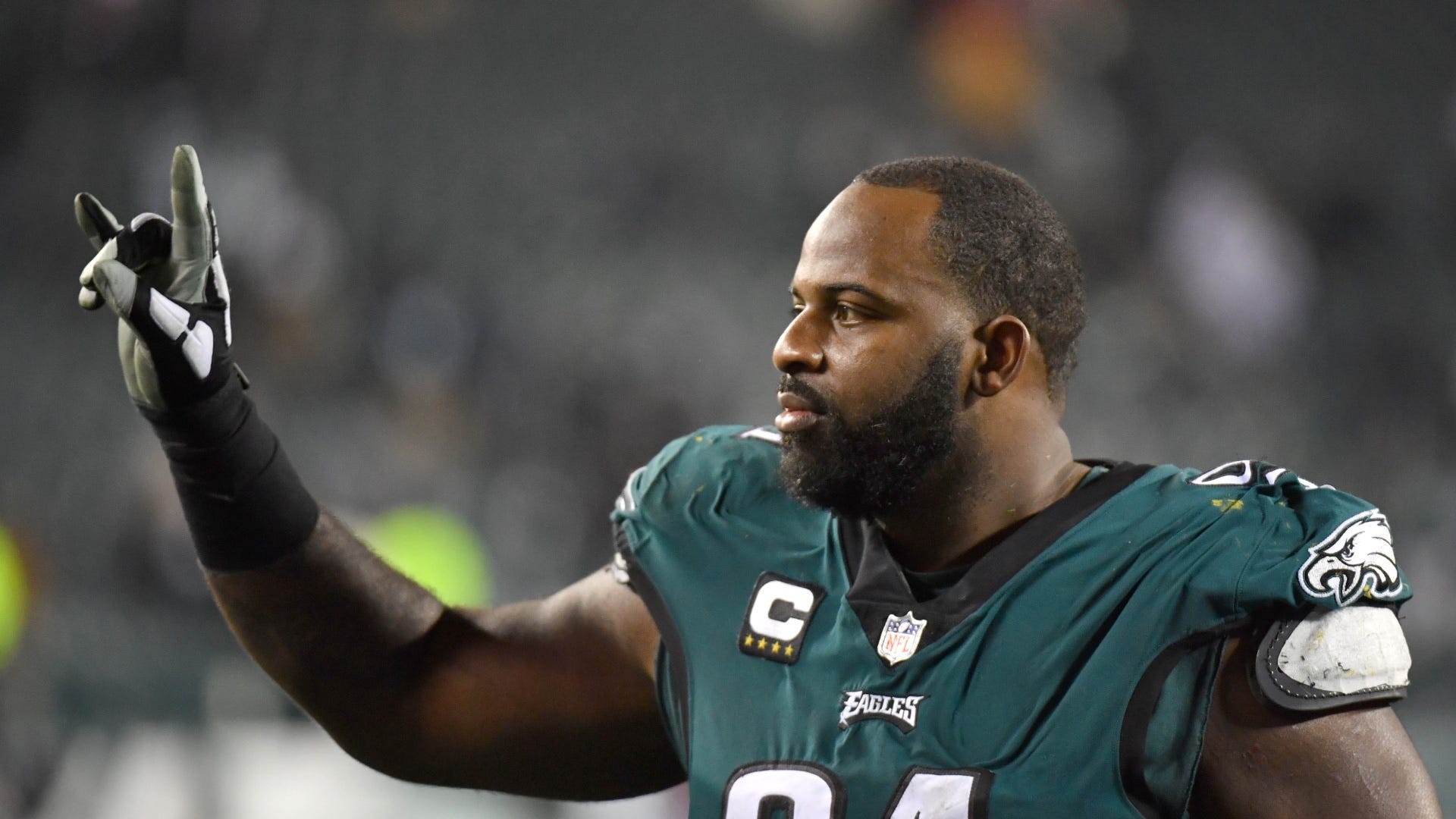 Report: Eagles close to bringing back Fletcher Cox after releasing him hours earlier