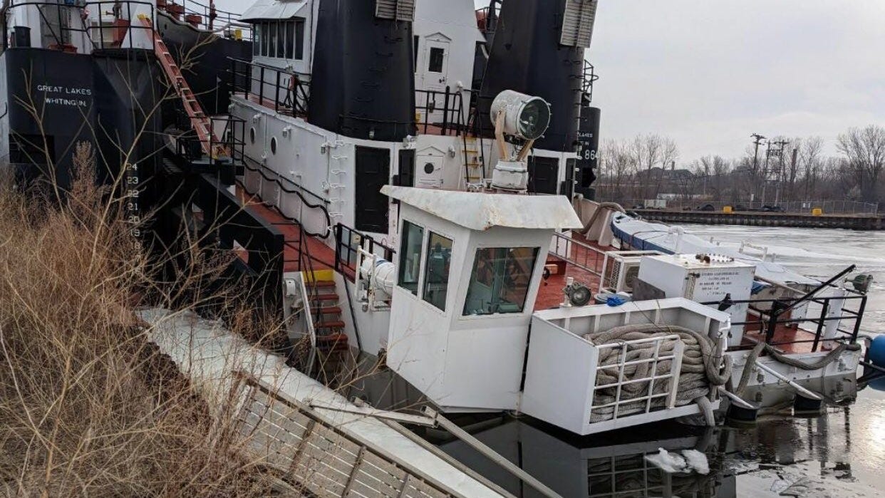 Vessel carrying up to 40,000 gallons of fuel partially sinks in waters off Lake Michigan
