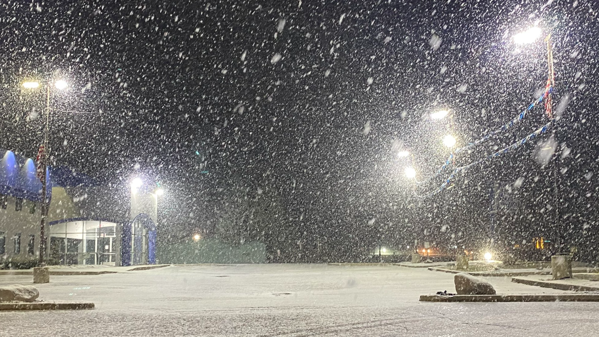 Fast accumulating snowfall leads to growing problems in Metro Detroit — Here's what you need to know