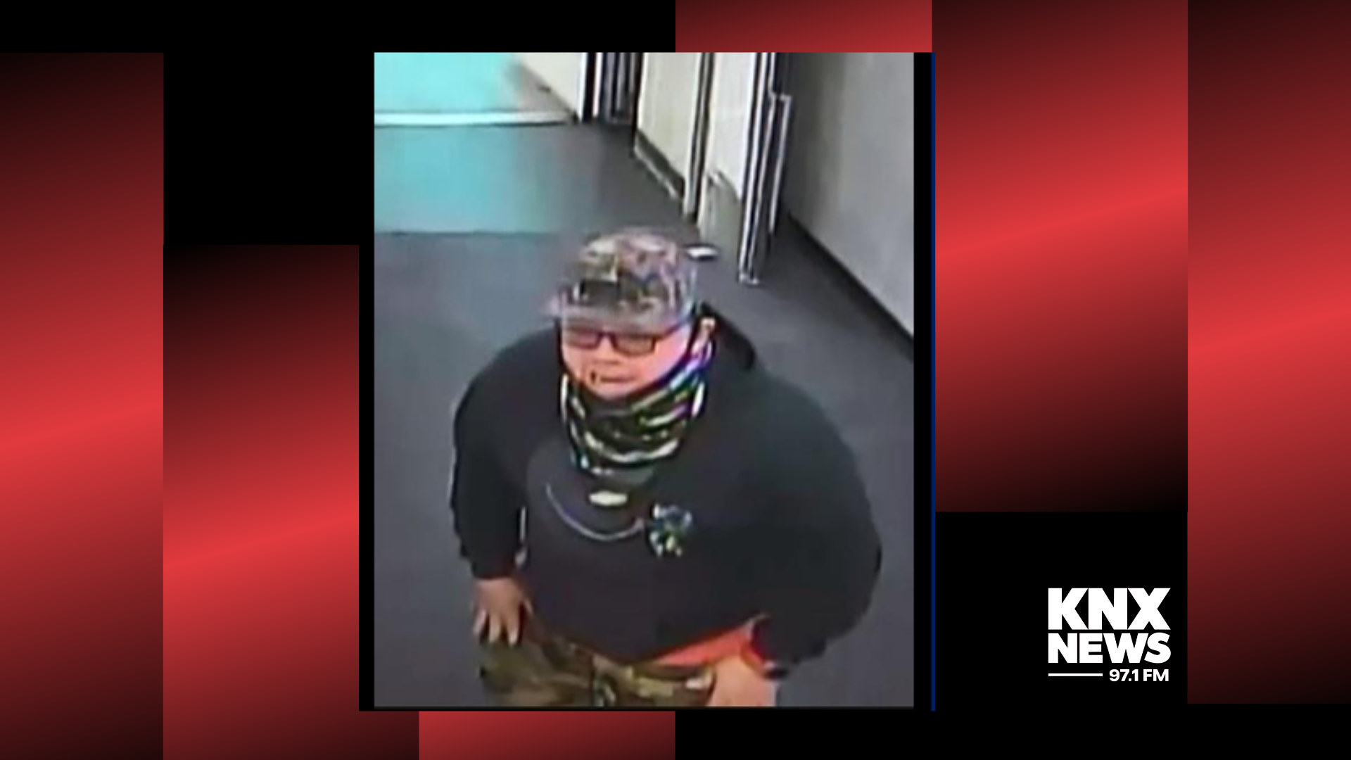 Burbank Police looking for 2 pickpocket suspects targeting elderly shoppers