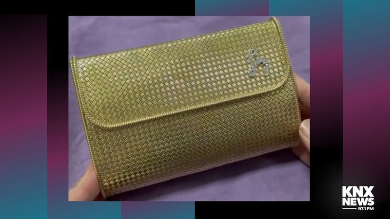 Clutch owned by Elizabeth Taylor.